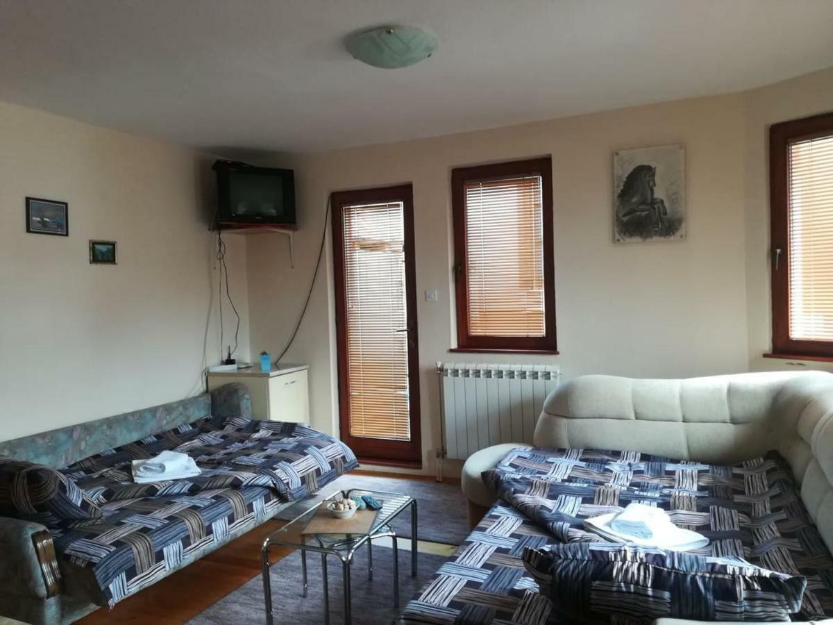 ***Stefani Apartments Kruševo Eksteriør bilde